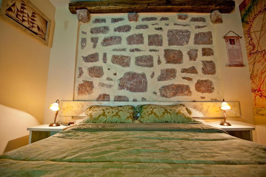 Medin Di Lastua Daire *